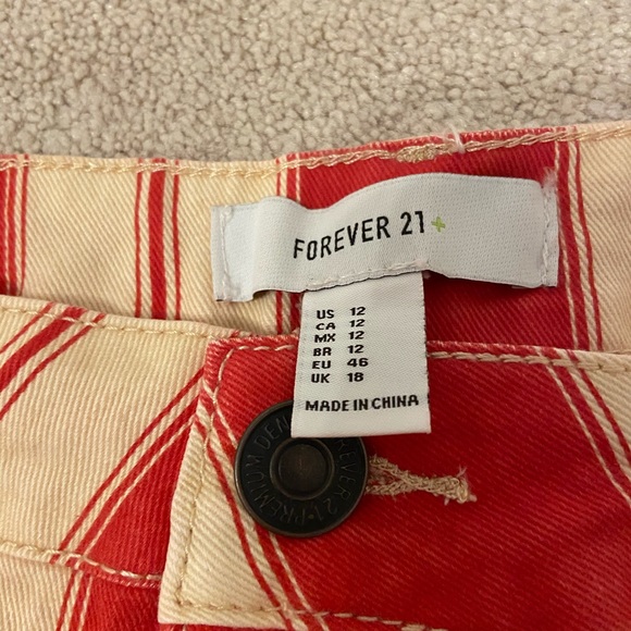 Forever 21 striped denim shorts - Picture 2 of 3